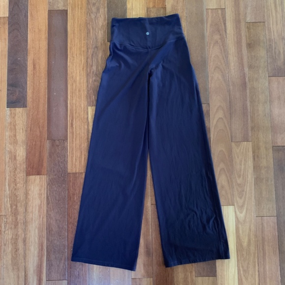 Athleta Elation Wide Leg Deep Crocus Purple Small Tall - Picture 3 of 4